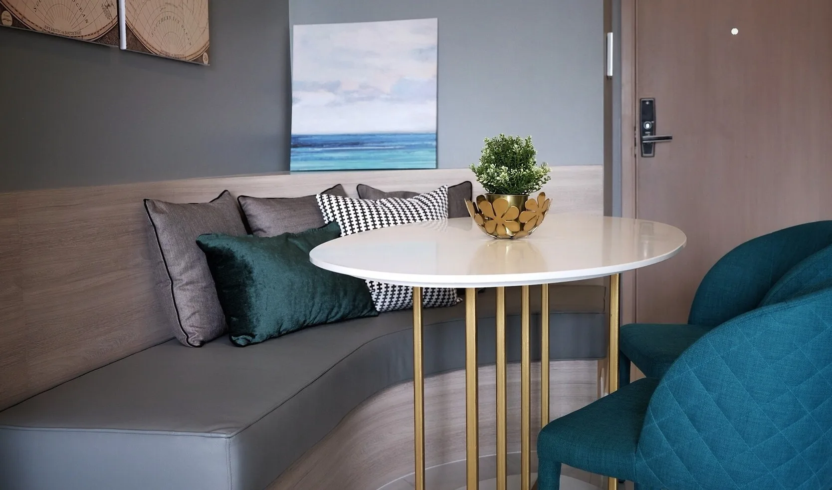Property photos for Hyde Sukhumvit 11