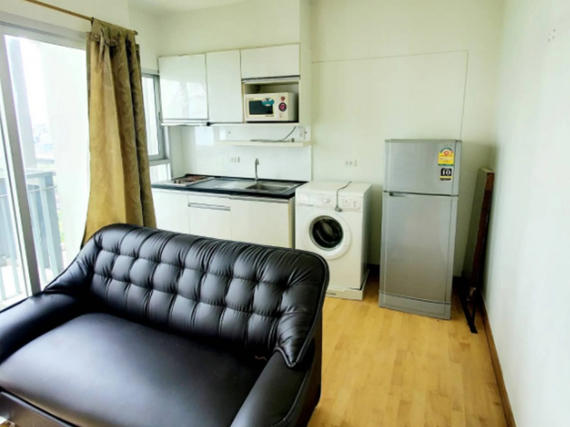 Property photos for The Parkland Grand Taksin