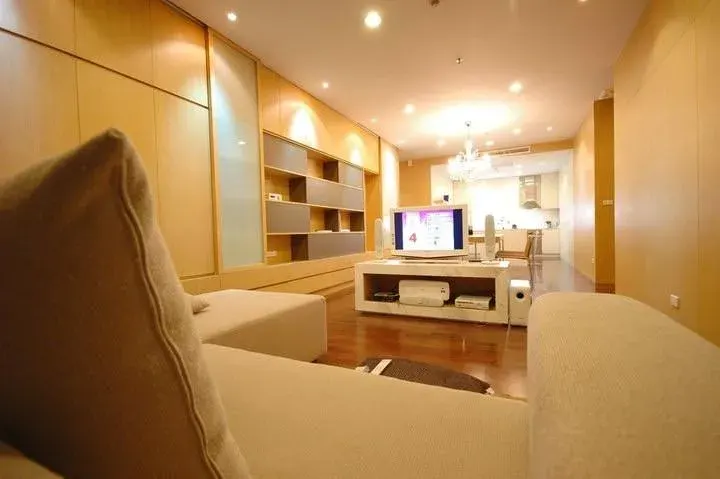 Property photos for Noble Ora