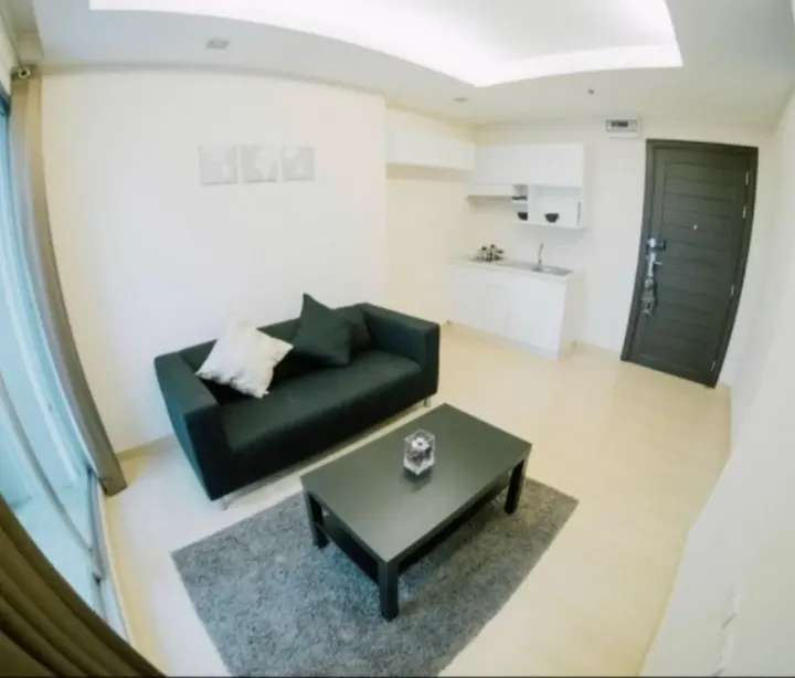 Property photos for Thru Thonglor