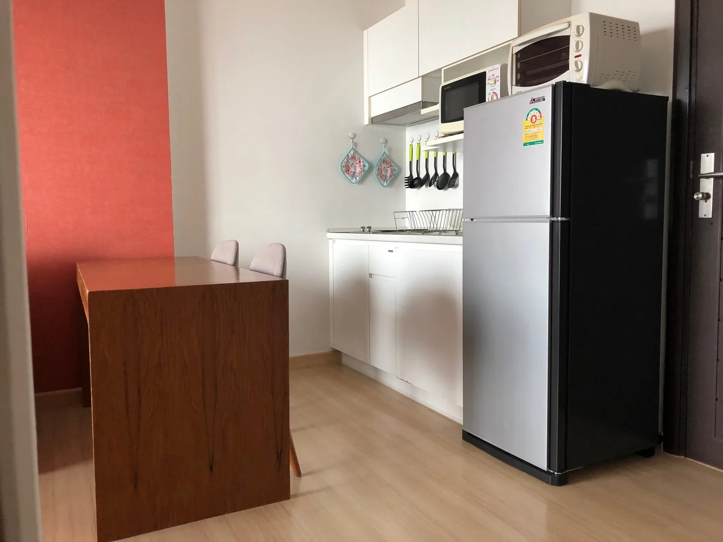 Property photos for Thru Thonglor