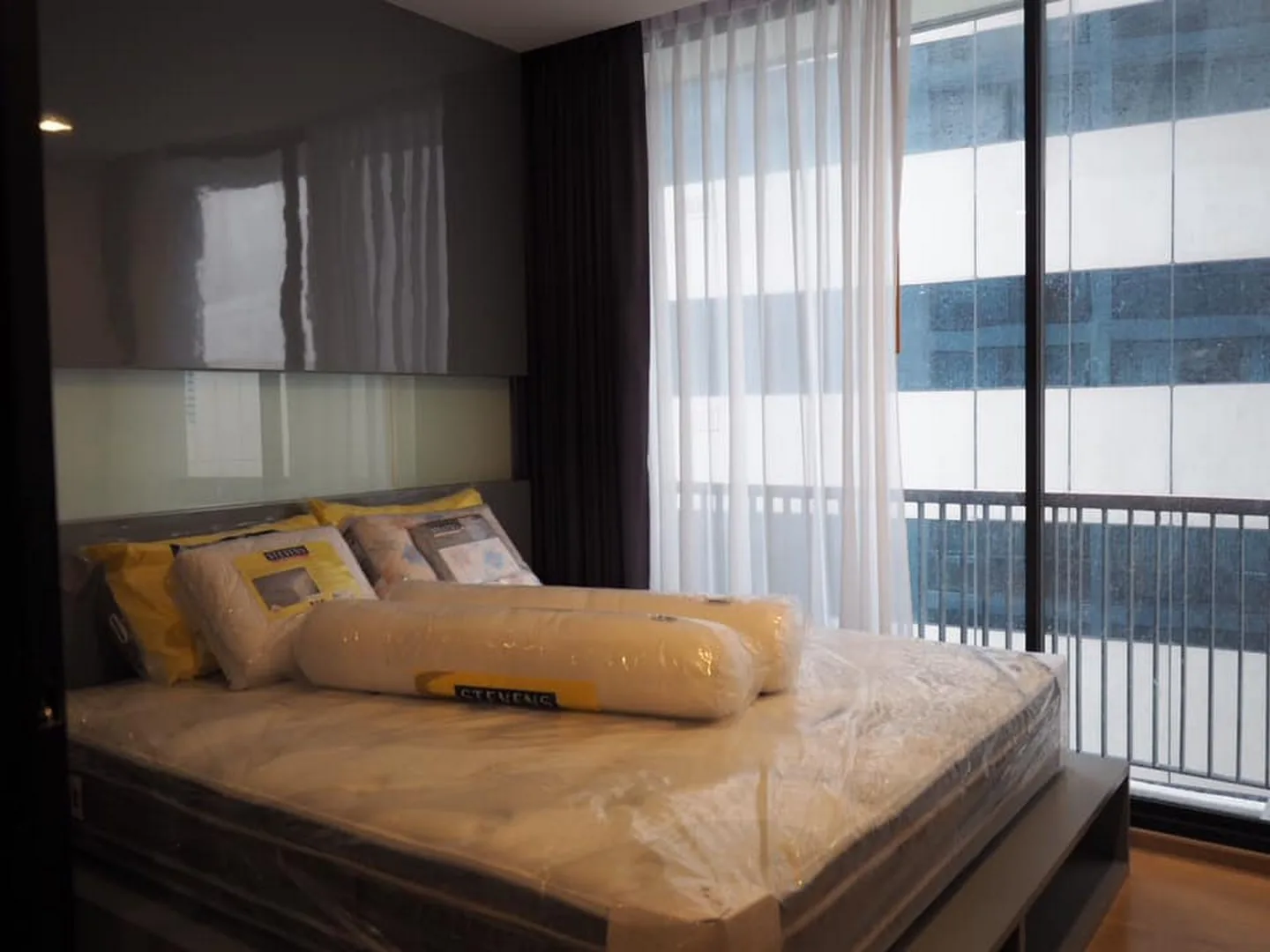Property photos for Noble Revolve Silom