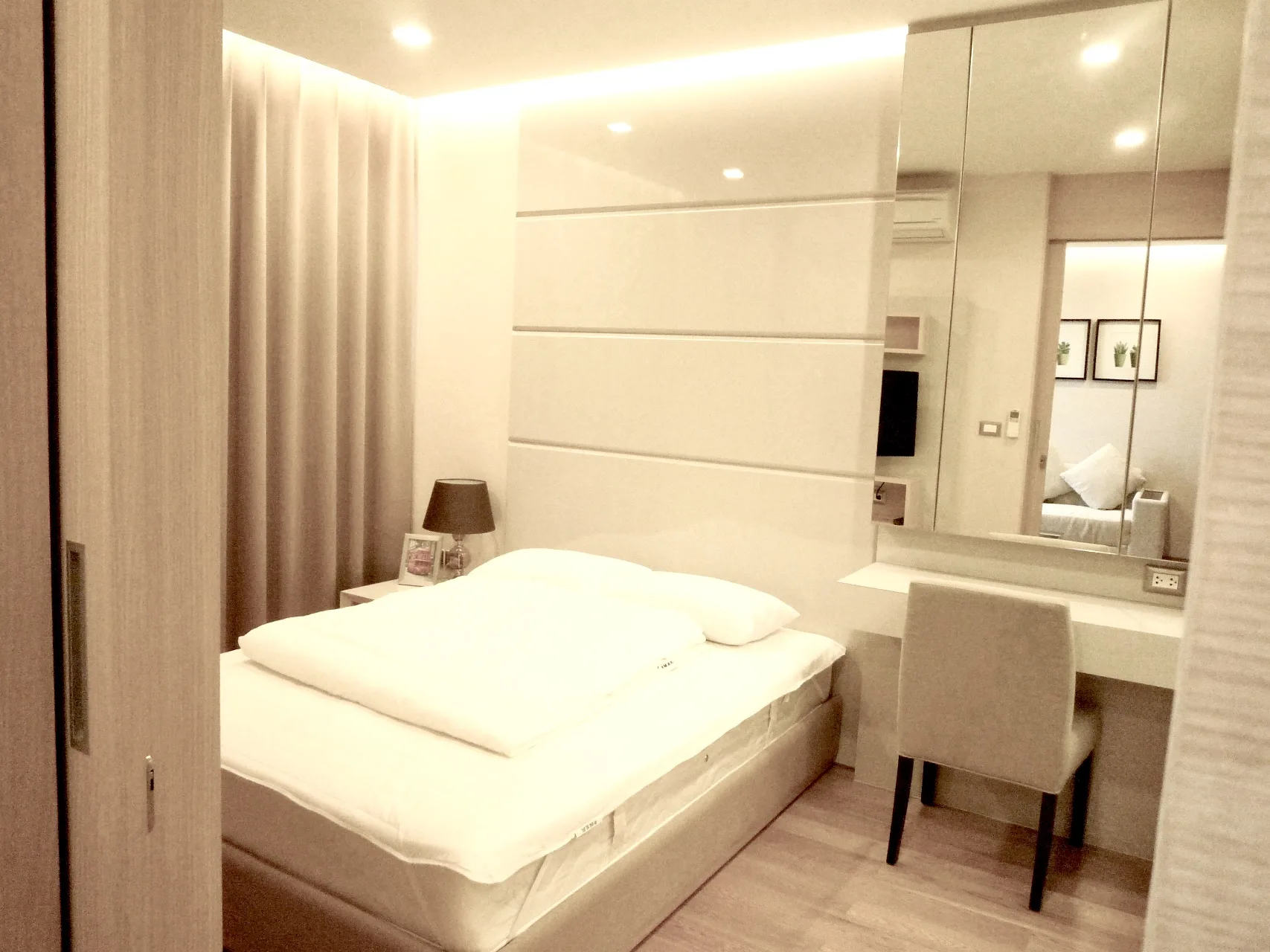 Property photos for The Address Asoke
