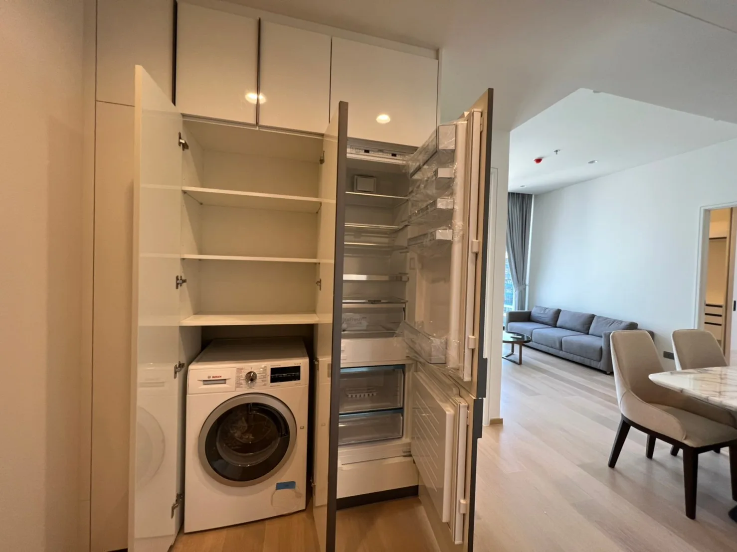Property photos for Anil Sathorn 12