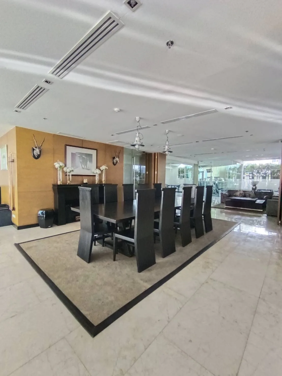 Property photos for Eight Thonglor Residence