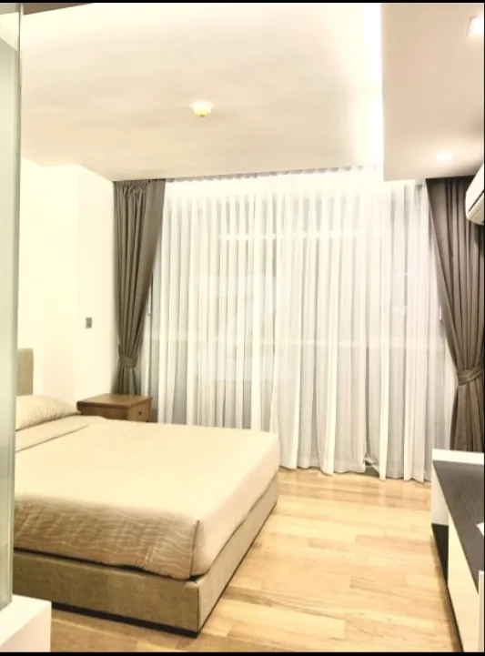 Property photos for Via Botani