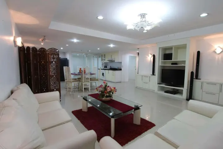 Property photos for Las Colinas