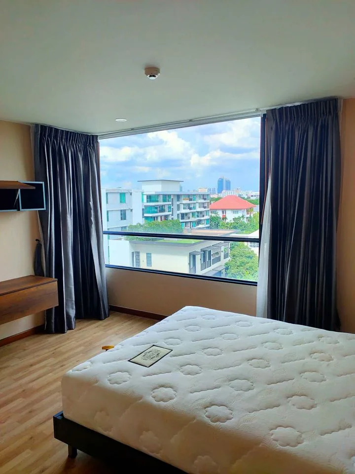 Property photos for D'Rouvre Condominium
