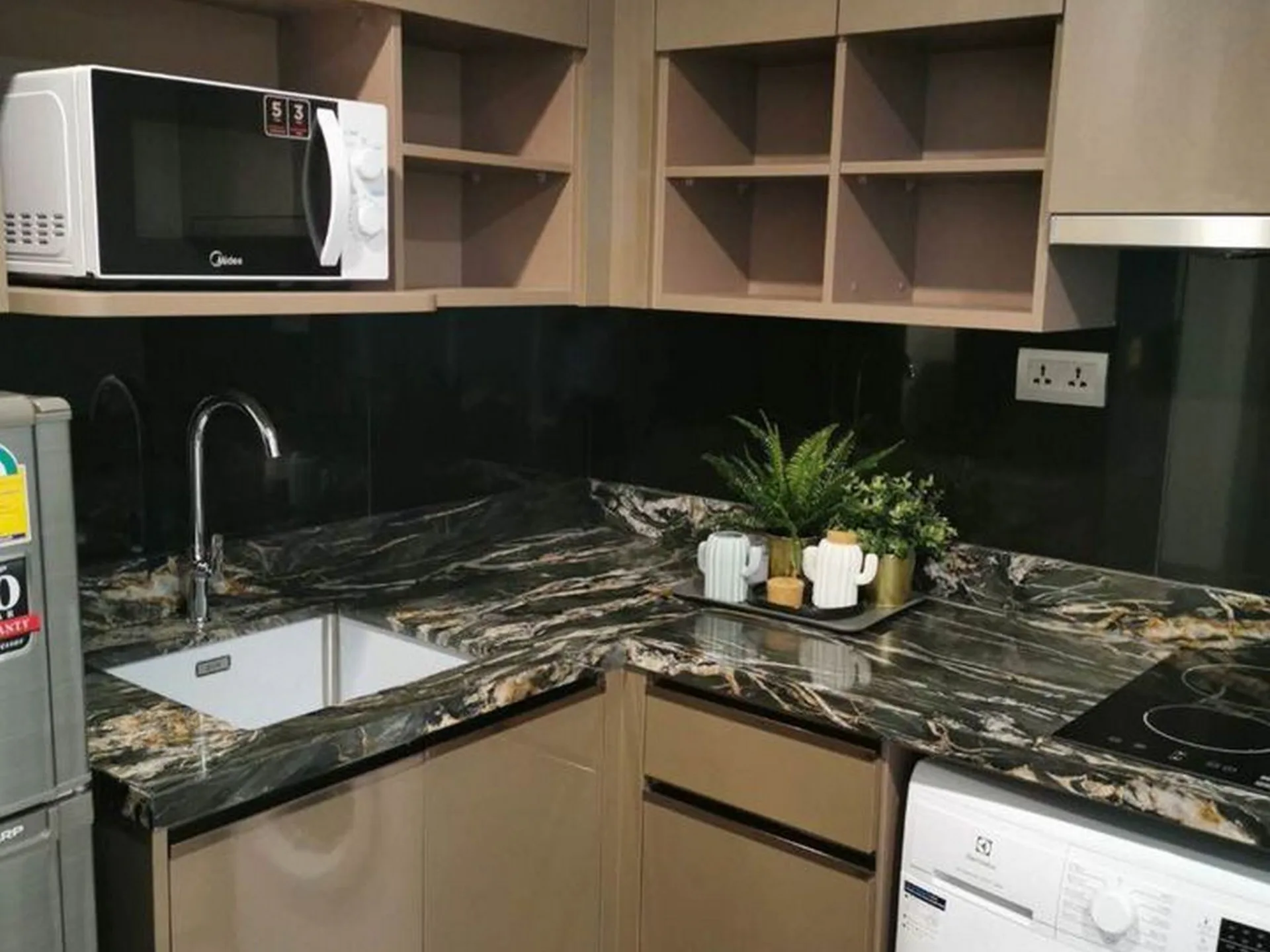 Property photos for Ideo Q Victory