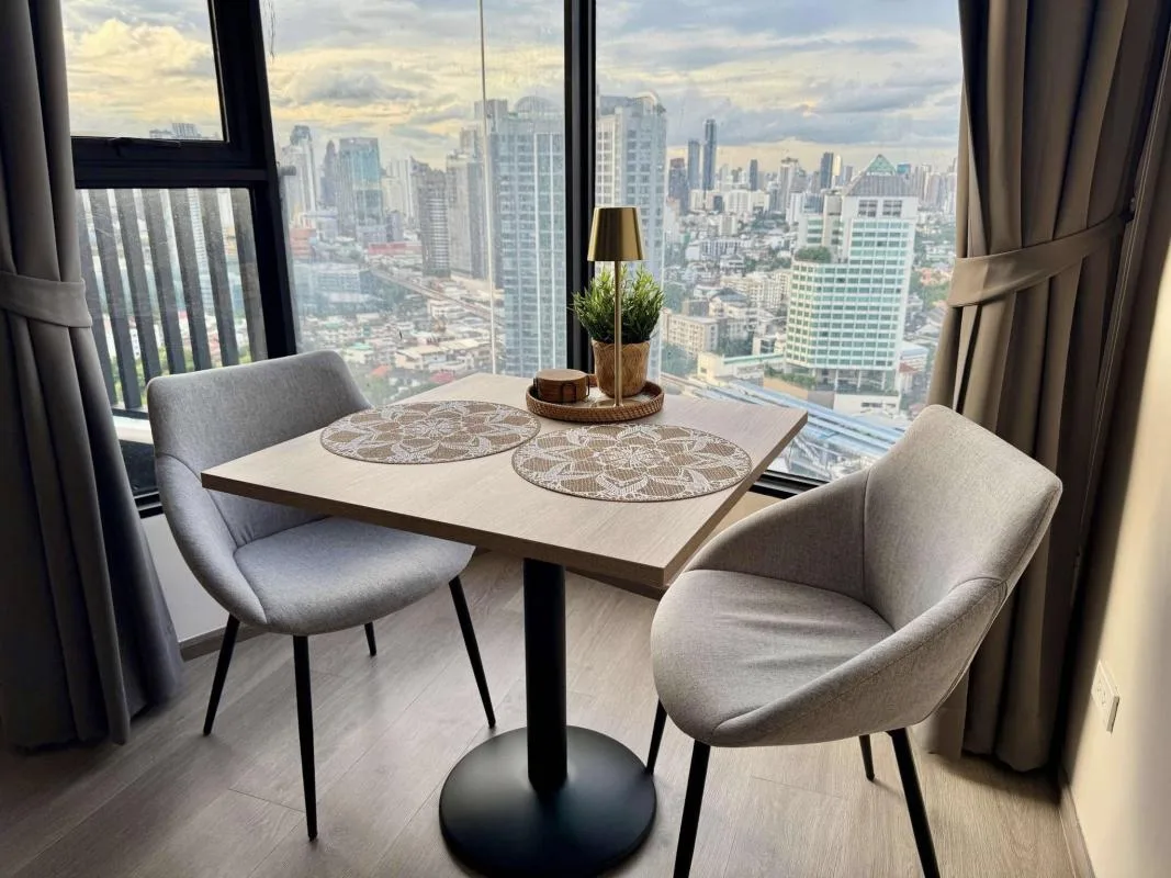 Property photos for Knightsbridge Space Rama 4