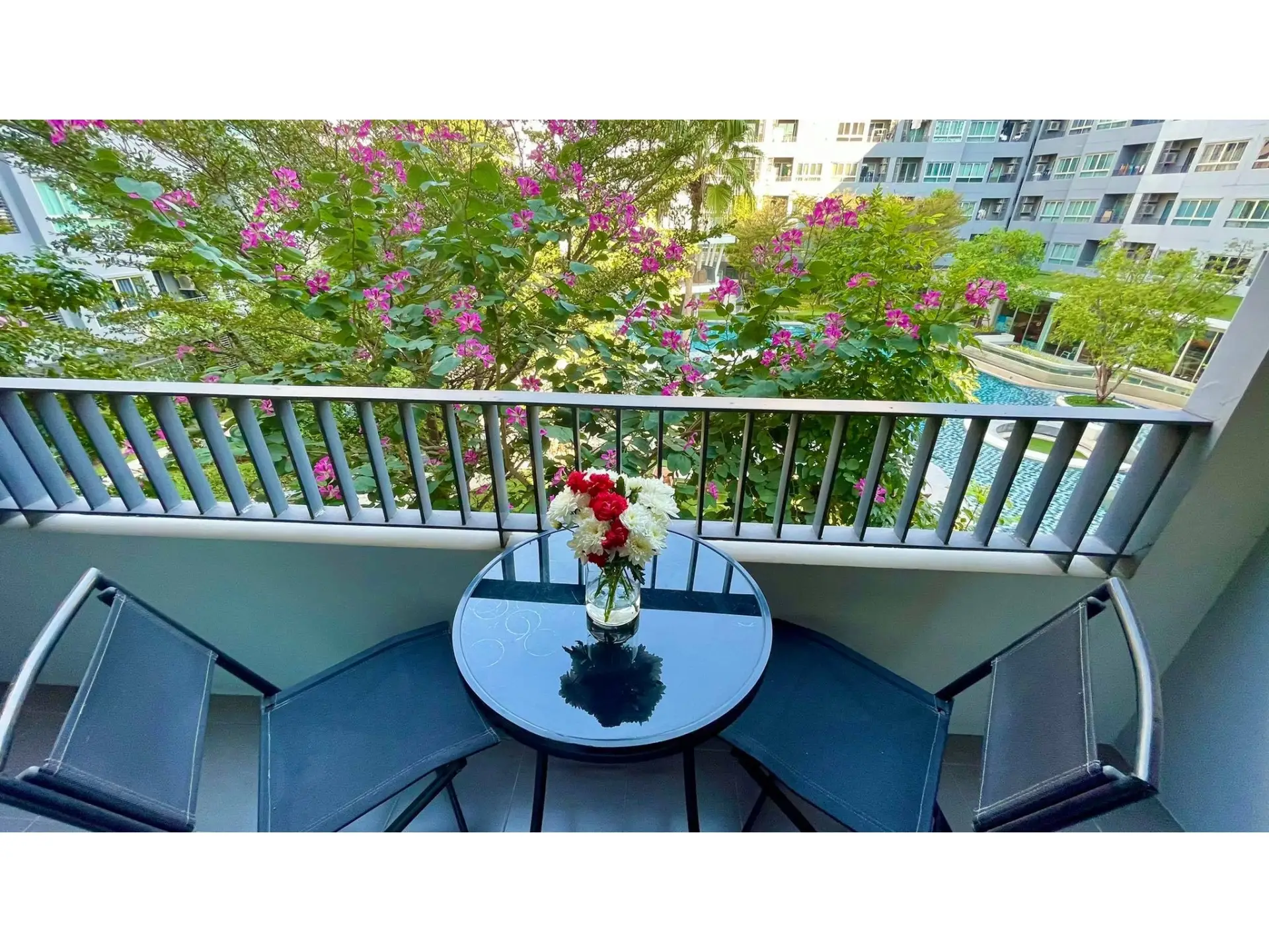 Property photos for Elio Del Ray