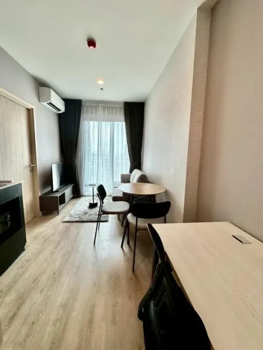 Property photos for Nue District R9