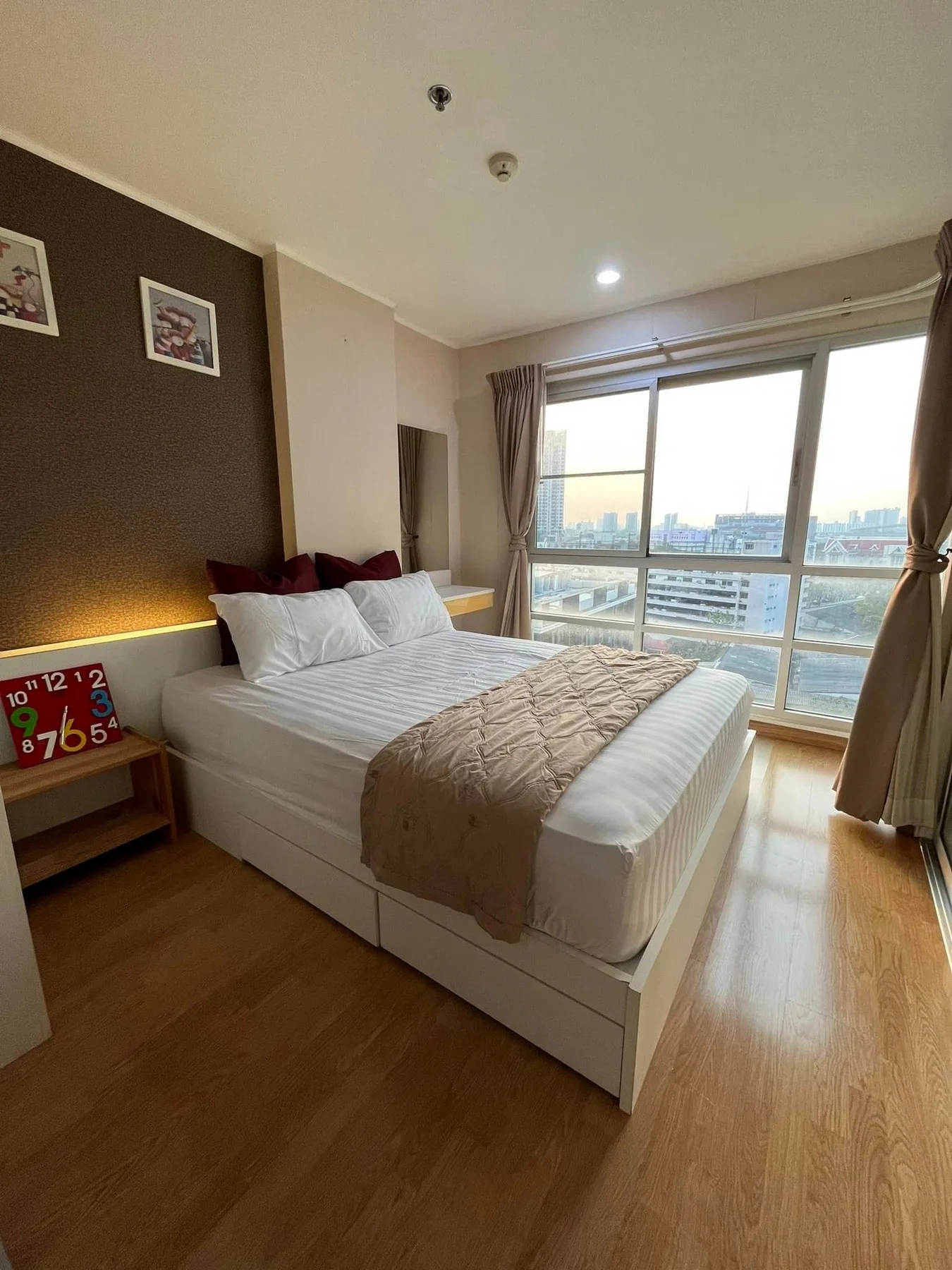 Property photos for U Delight @ Jatujak Station