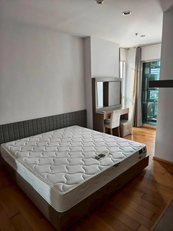 Property photos for Hive Taksin