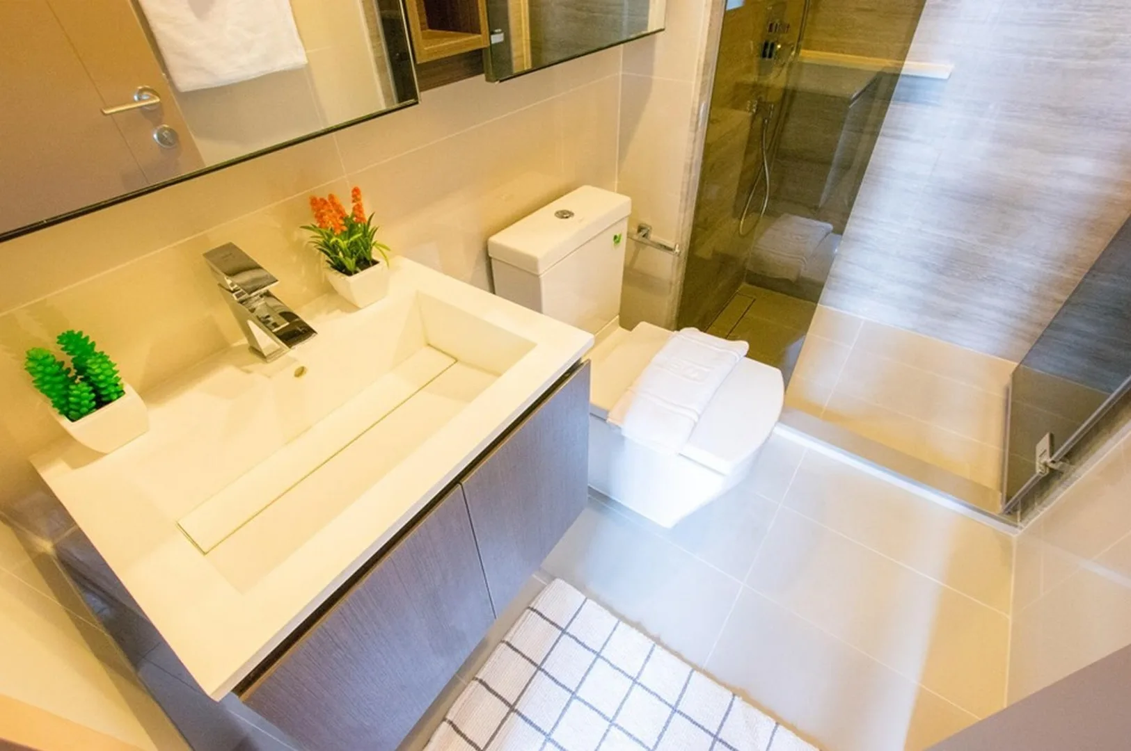 Property photos for The Line Sukhumvit 71
