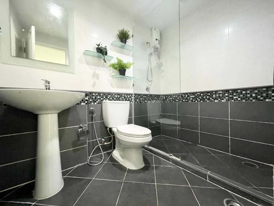 Property photos for The Waterford Sukhumvit 50 Onnut