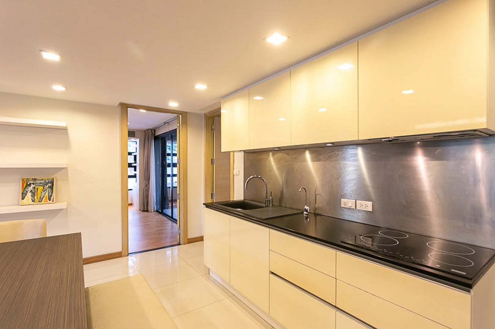 Property photos for L8 Residence