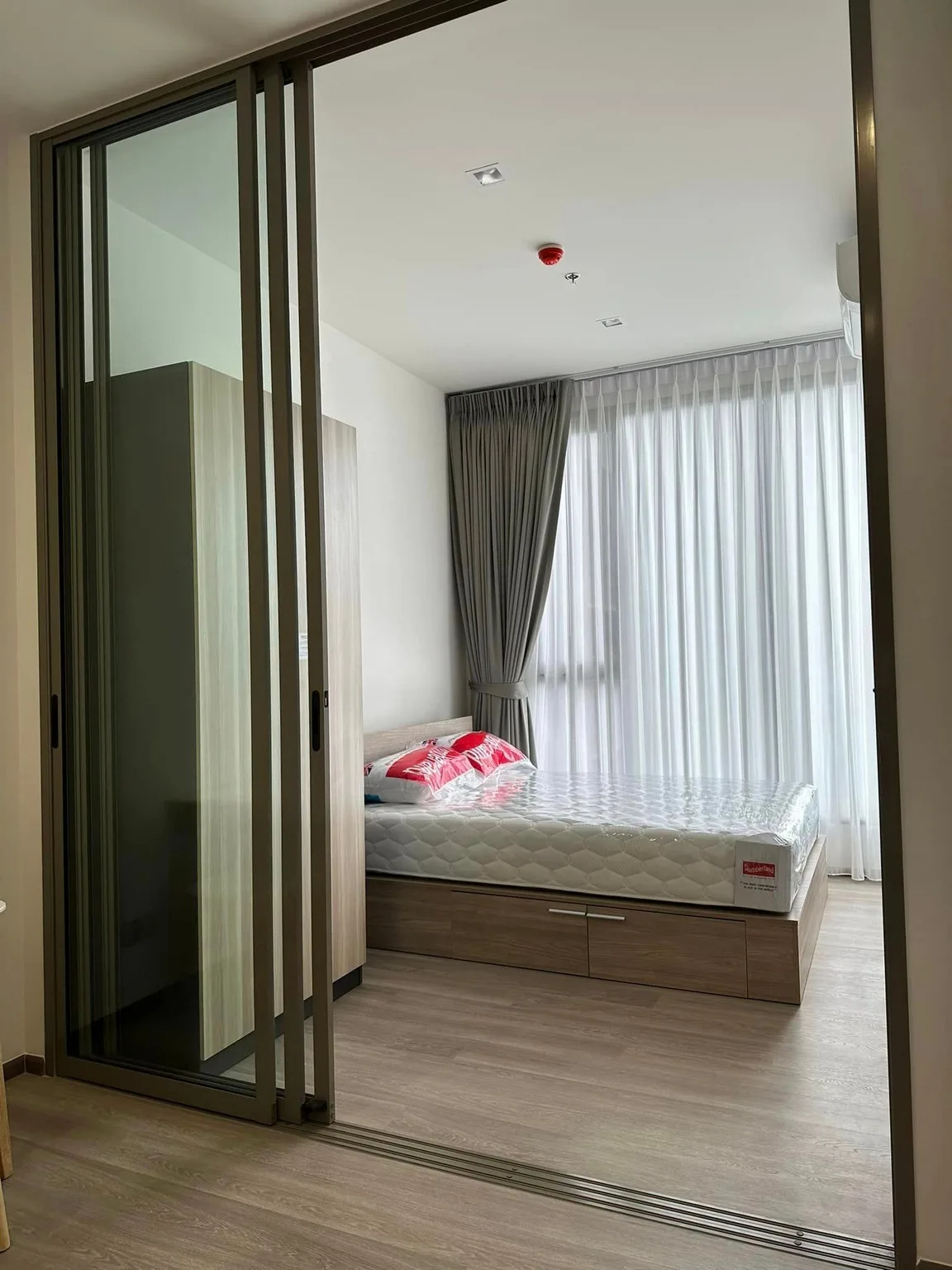 Property photos for Rhythm Charoenkrung Pavillion