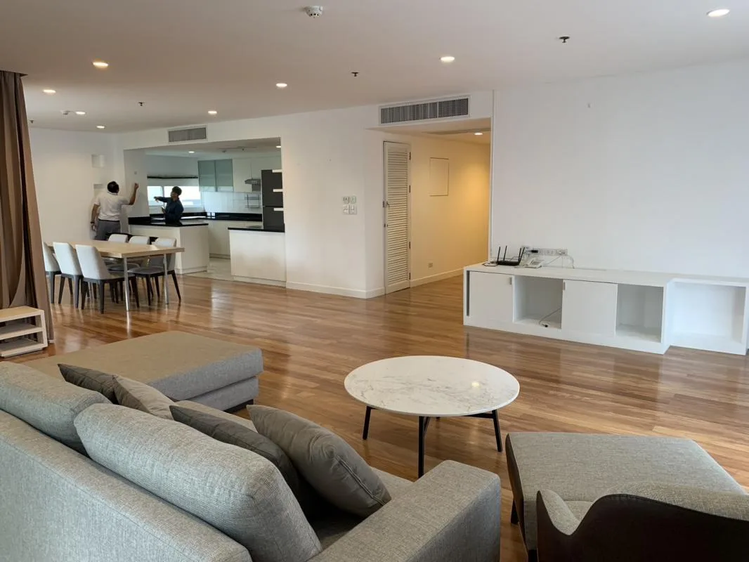 Property photos for Ekamai Gardens (shama Ekamai)