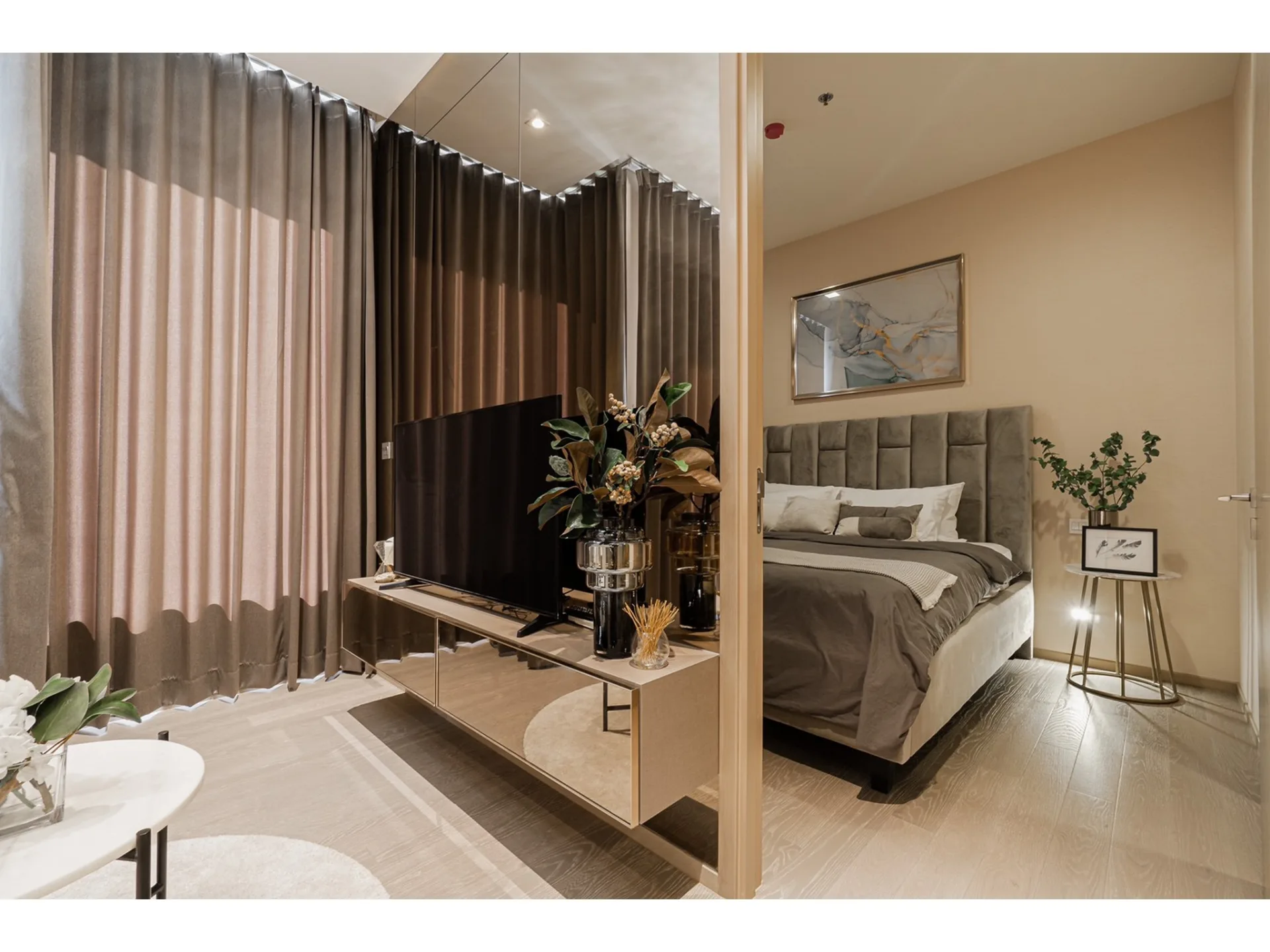 Property photos for The Esse Asoke