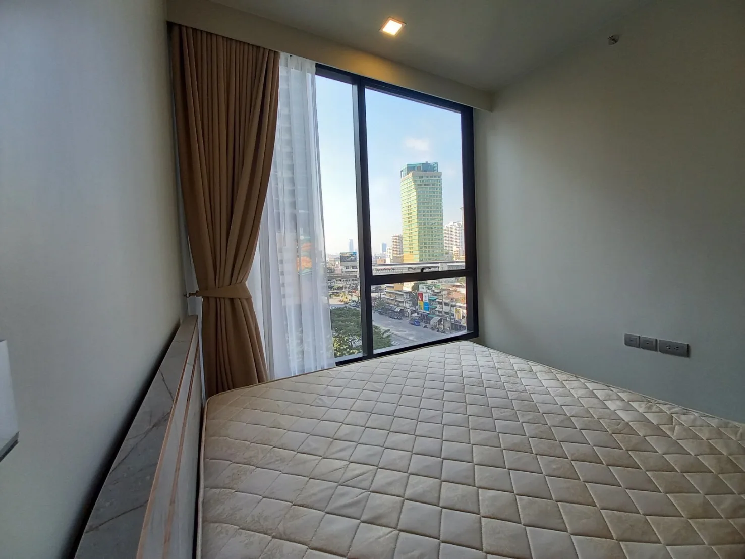 Property photos for Celes Asoke