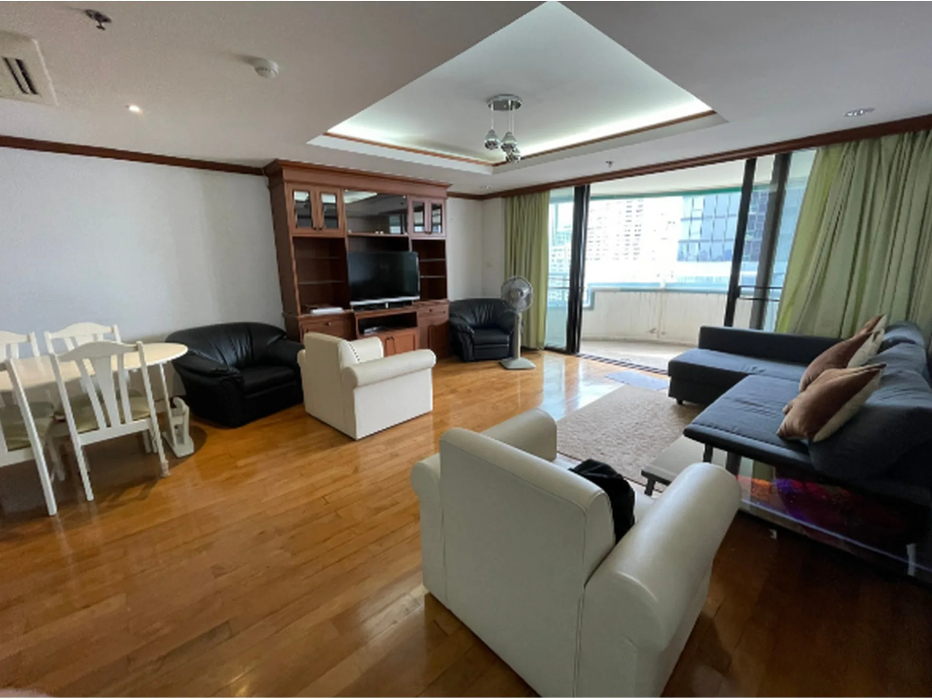 Property photos for Las Colinas
