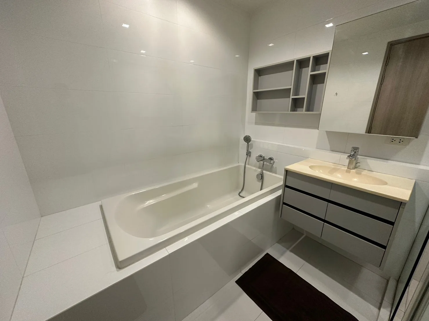 Property photos for HQ by Sansiri