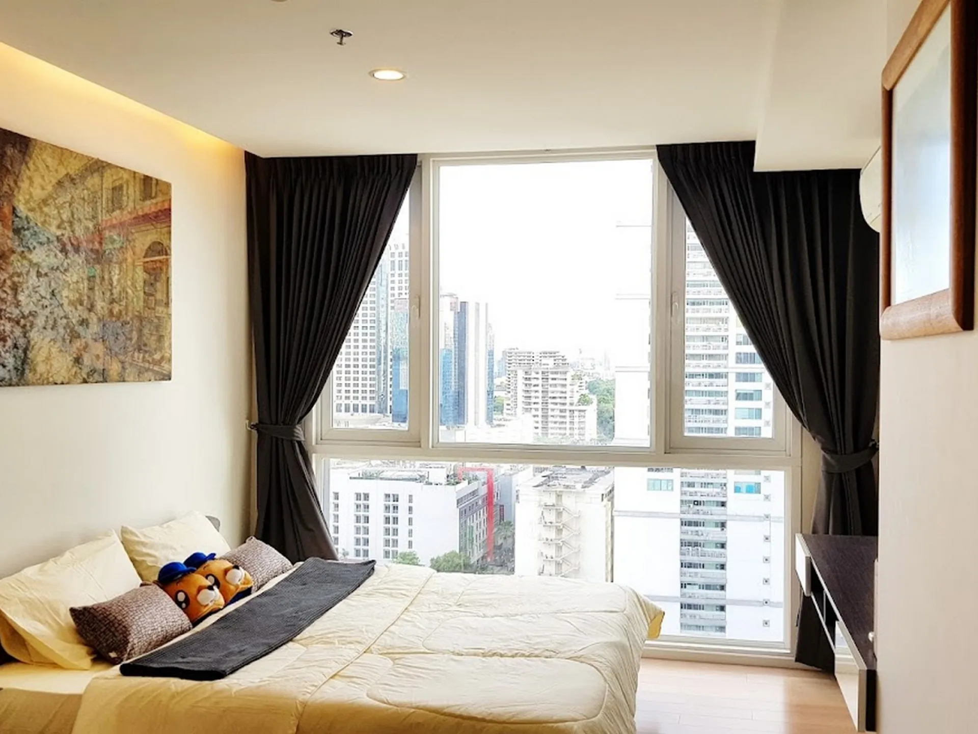 Property photos for 15 Sukhumvit Residences