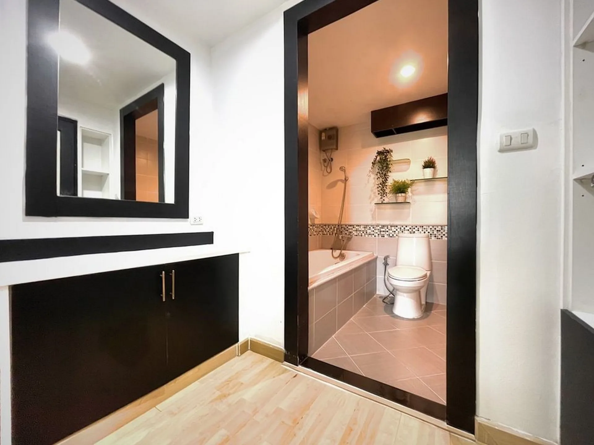 Property photos for The Waterford Sukhumvit 50 Onnut