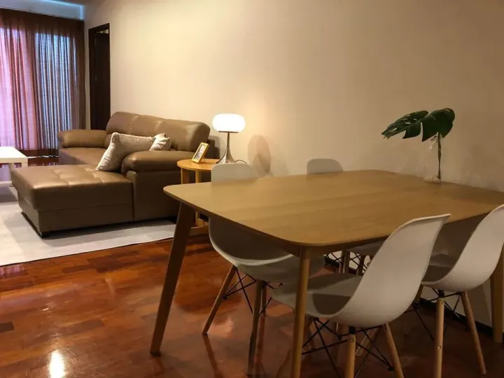 Property photos for Noble Ora