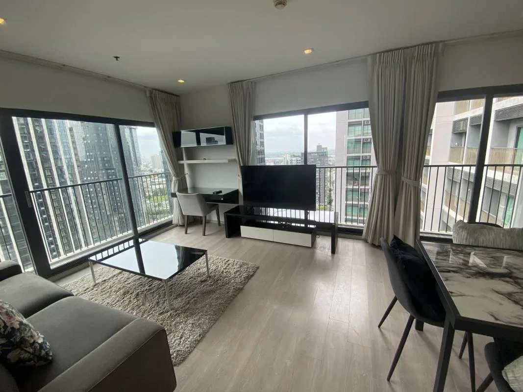 Property photos for Noble Remix