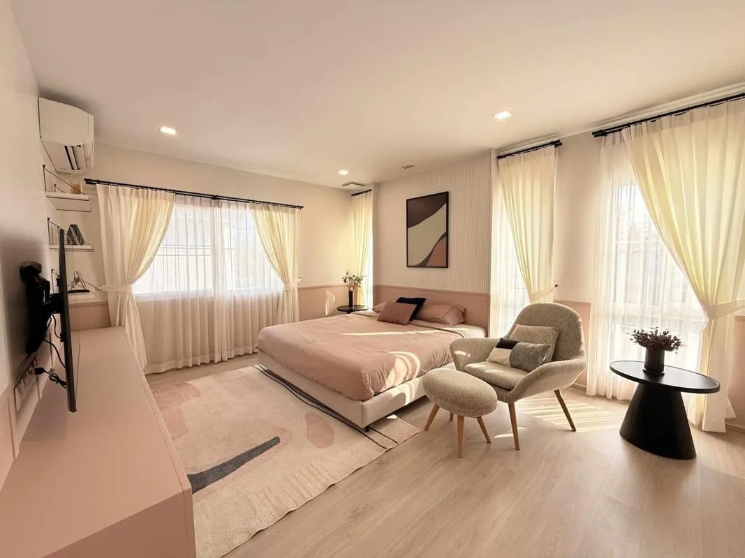 Property photos for Villaggio Srinakarin-bangna