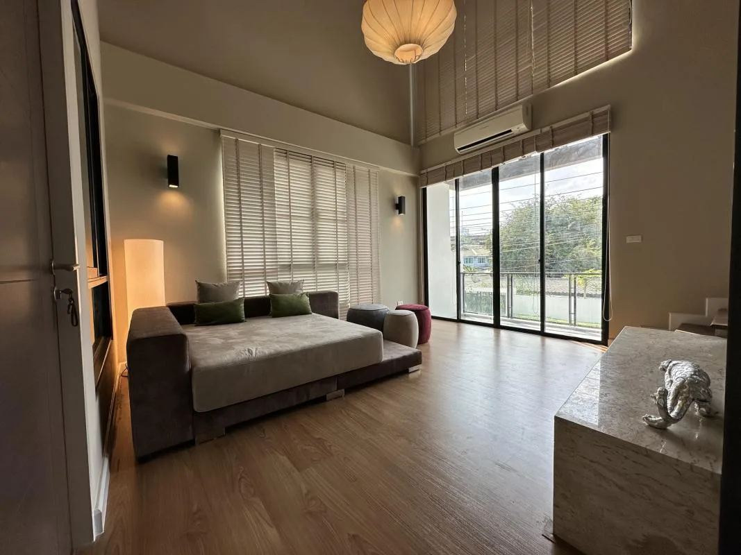 Property photos for Bless Town Sukhumvit 50