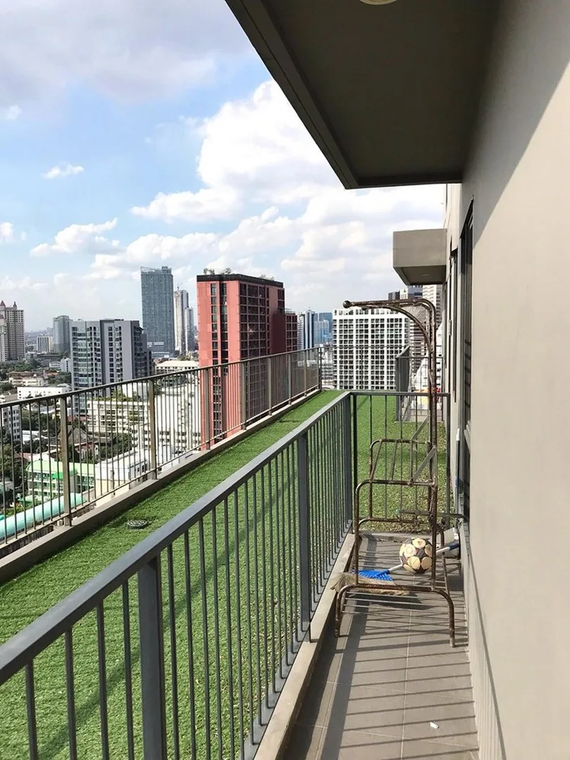 Property photos for Centric Ari Station