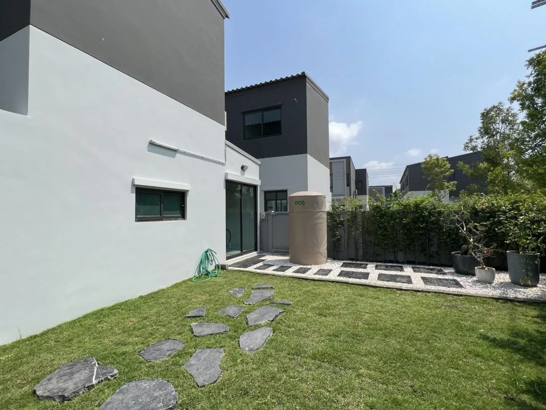 Property photos for Pleno Sukhumvit-bangna 2