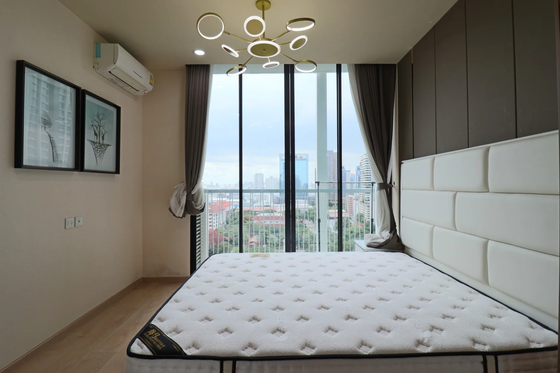 Property photos for Noble Recole