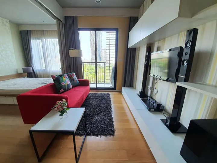Property photos for Blocs 77