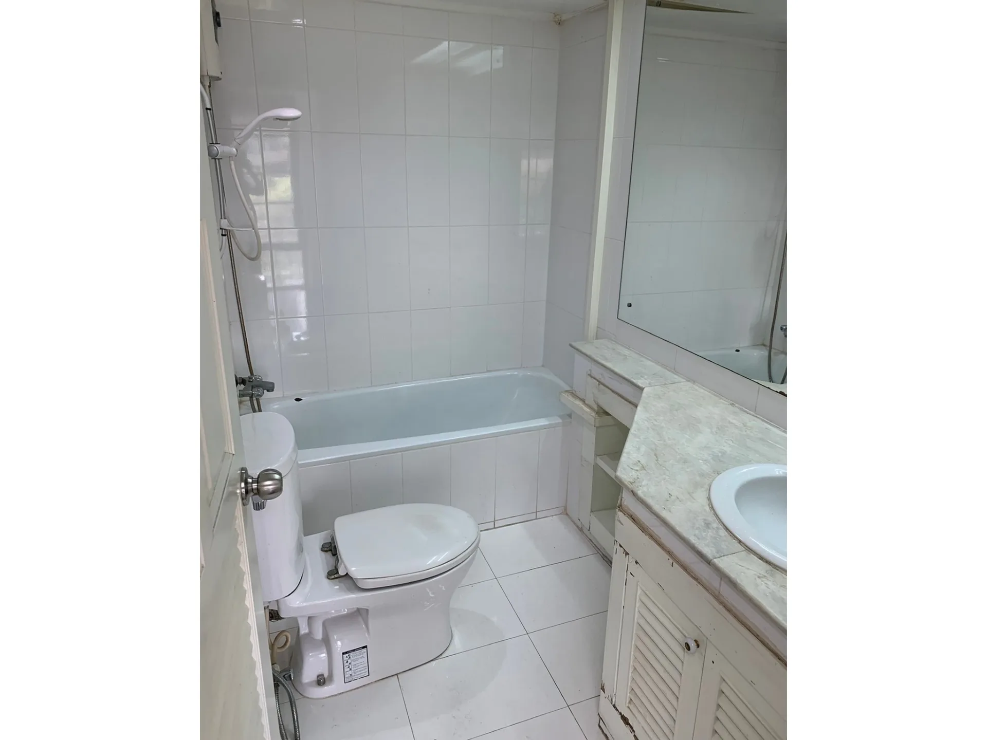 Property photos for Single House Soi Ruamrudee