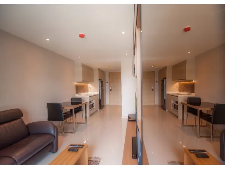 Property photos for SOCIO Reference 61