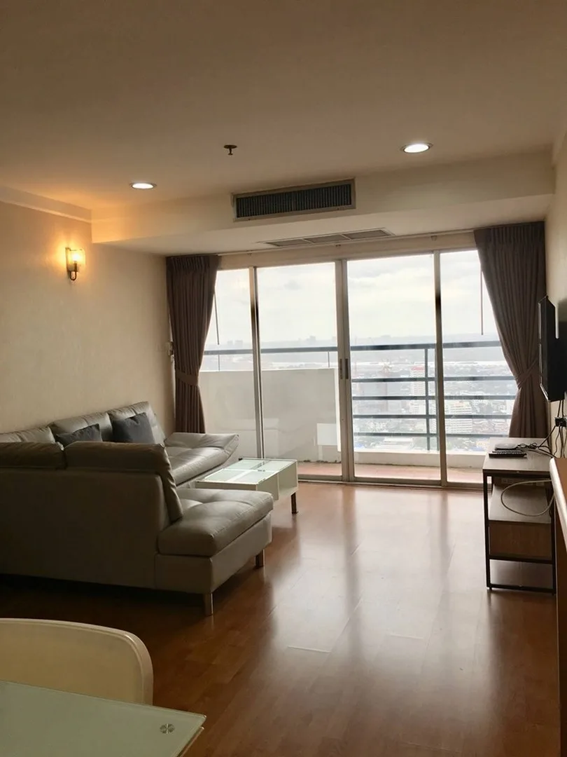 Property photos for The Waterford Diamond