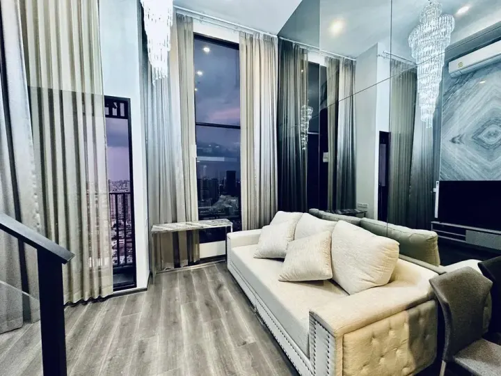 Property photos for Knightsbridge Space Ratchayothin