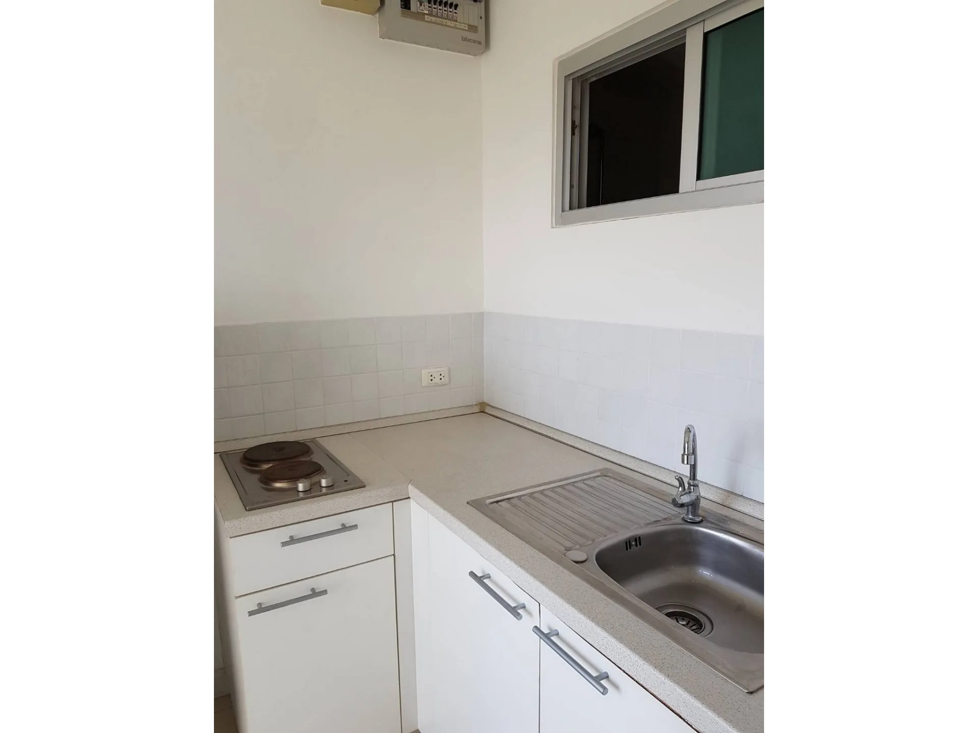 Property photos for Plus 38 Hip