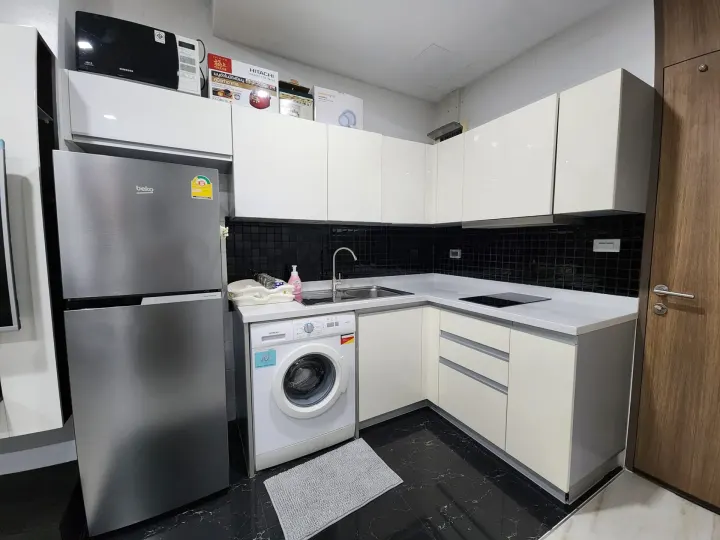 Property photos for Noble Refine