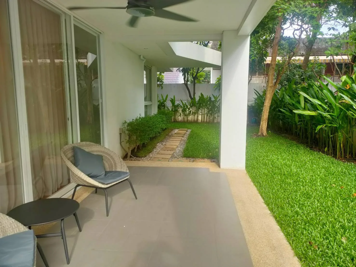 Property photos for Ekamai Gardens (shama Ekamai)