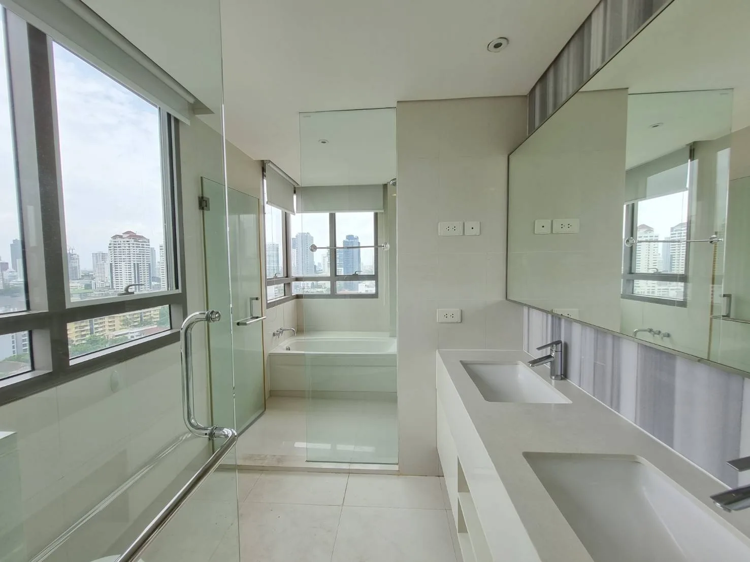 Property photos for Aequa Sukhumvit 49
