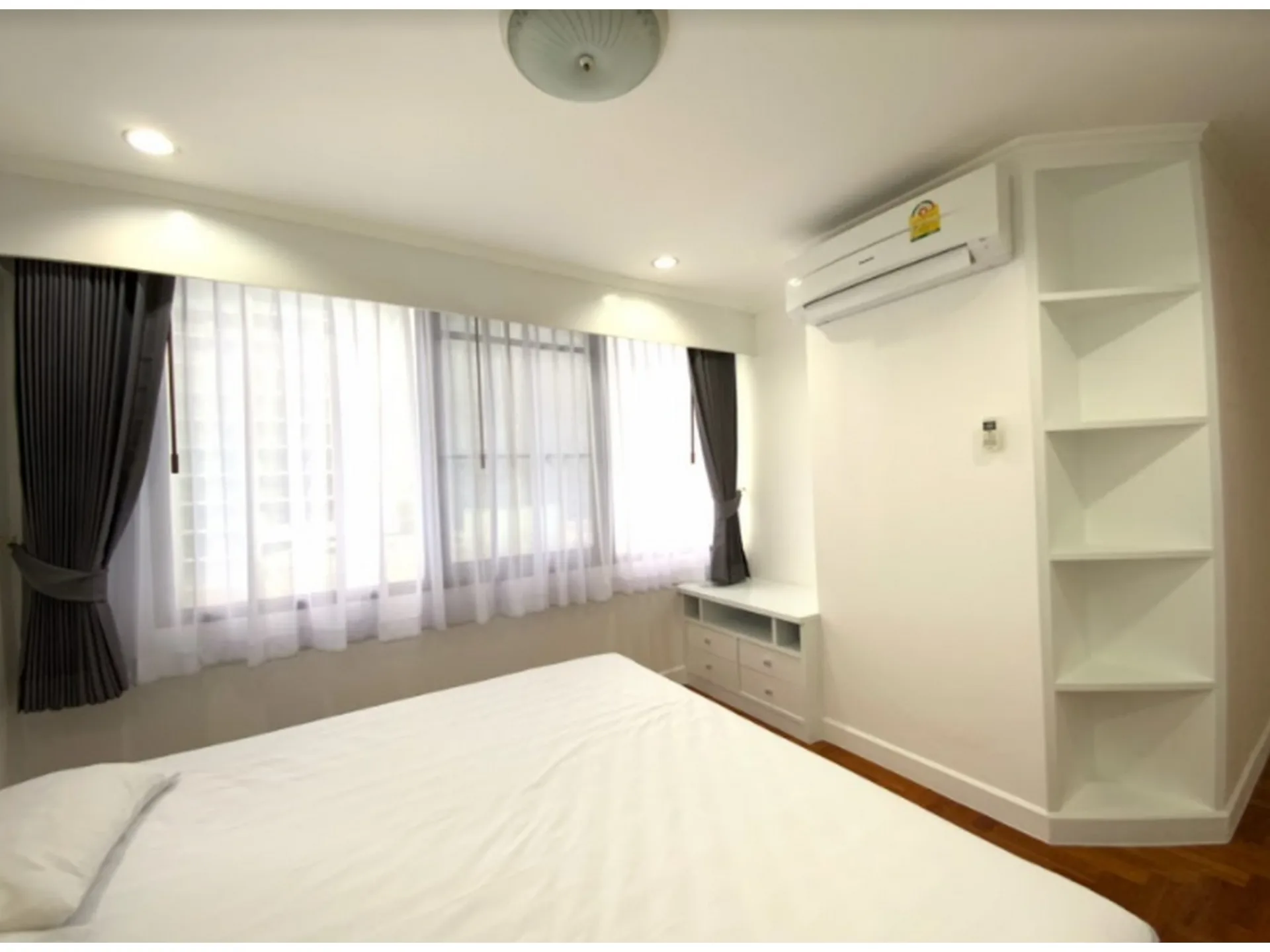 Property photos for Acadamia Grand Tower