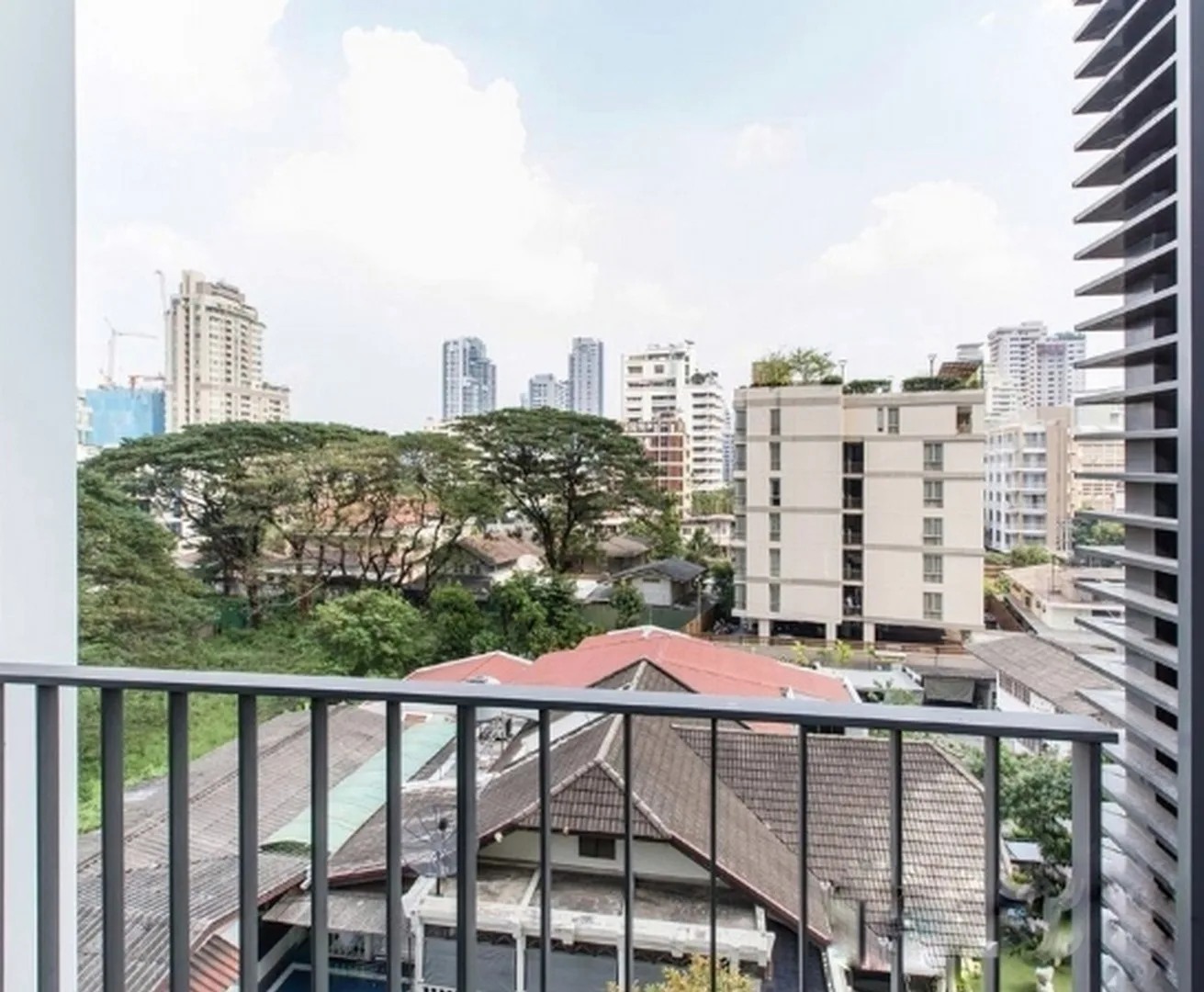 Property photos for Edge Sukhumvit 23