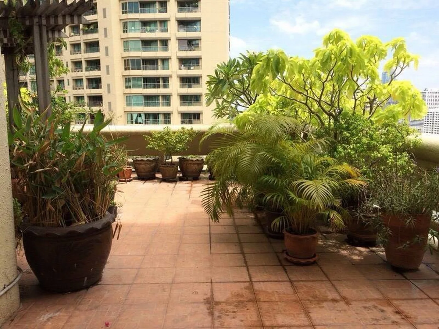 Property photos for City Lakes Tower Sukhumvit 16