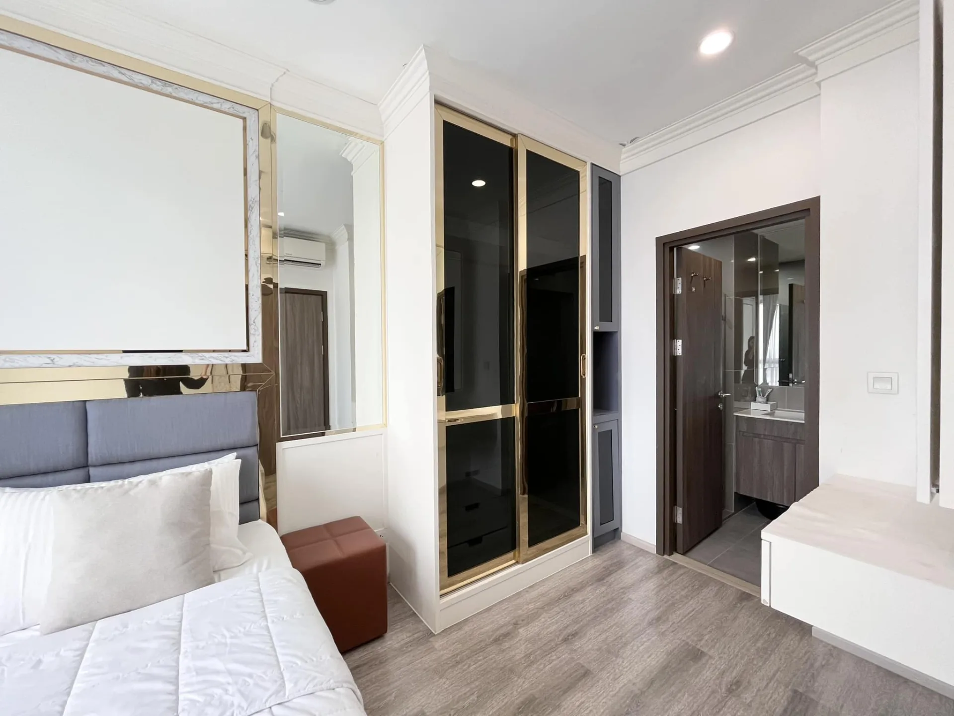 Property photos for Ideo Mobi Asoke
