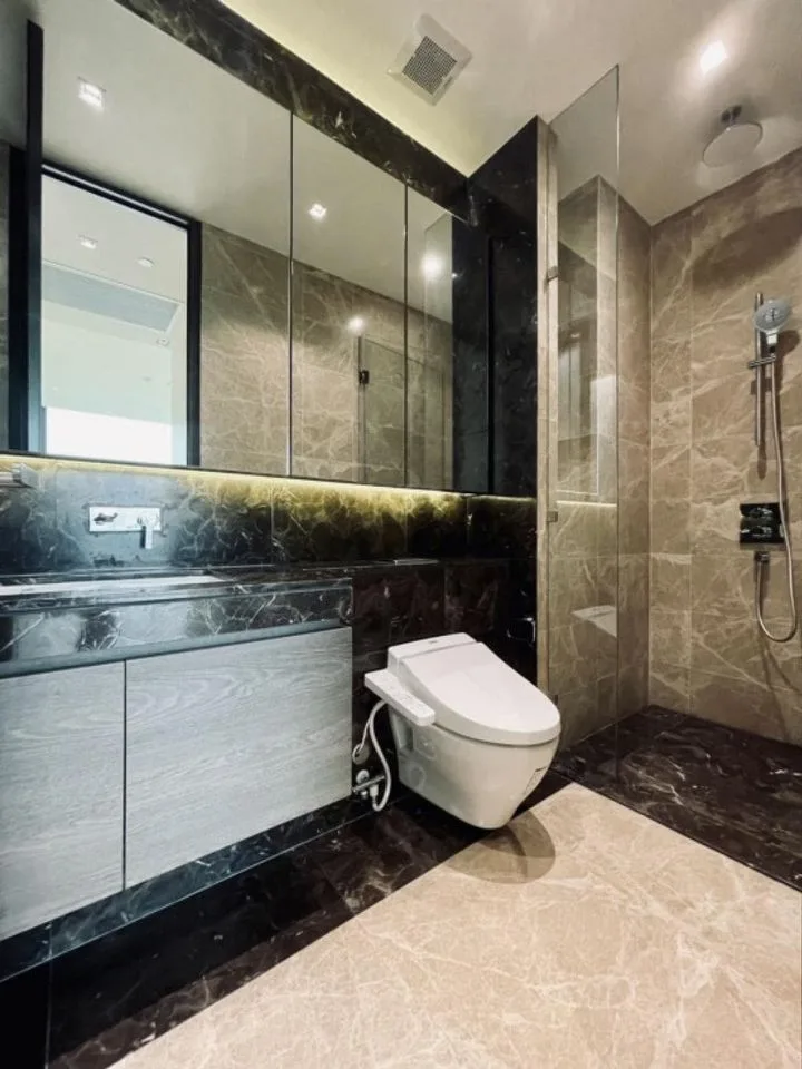 Property photos for 28 Chidlom